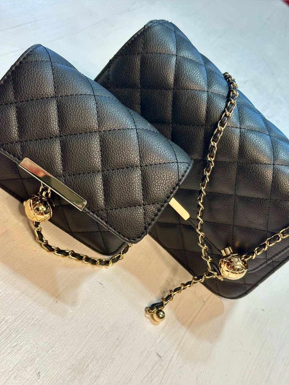 Black Quilted Crossbody Purse Set 2 Bags Gold Chain Faux Leather Matching